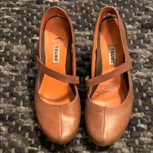 Tsubo heels